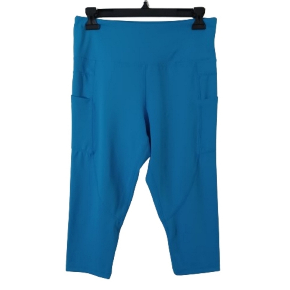 ZYIA Active Cropped Bright Blue High Rise Side Pocket Capri Sport Leggings Pants